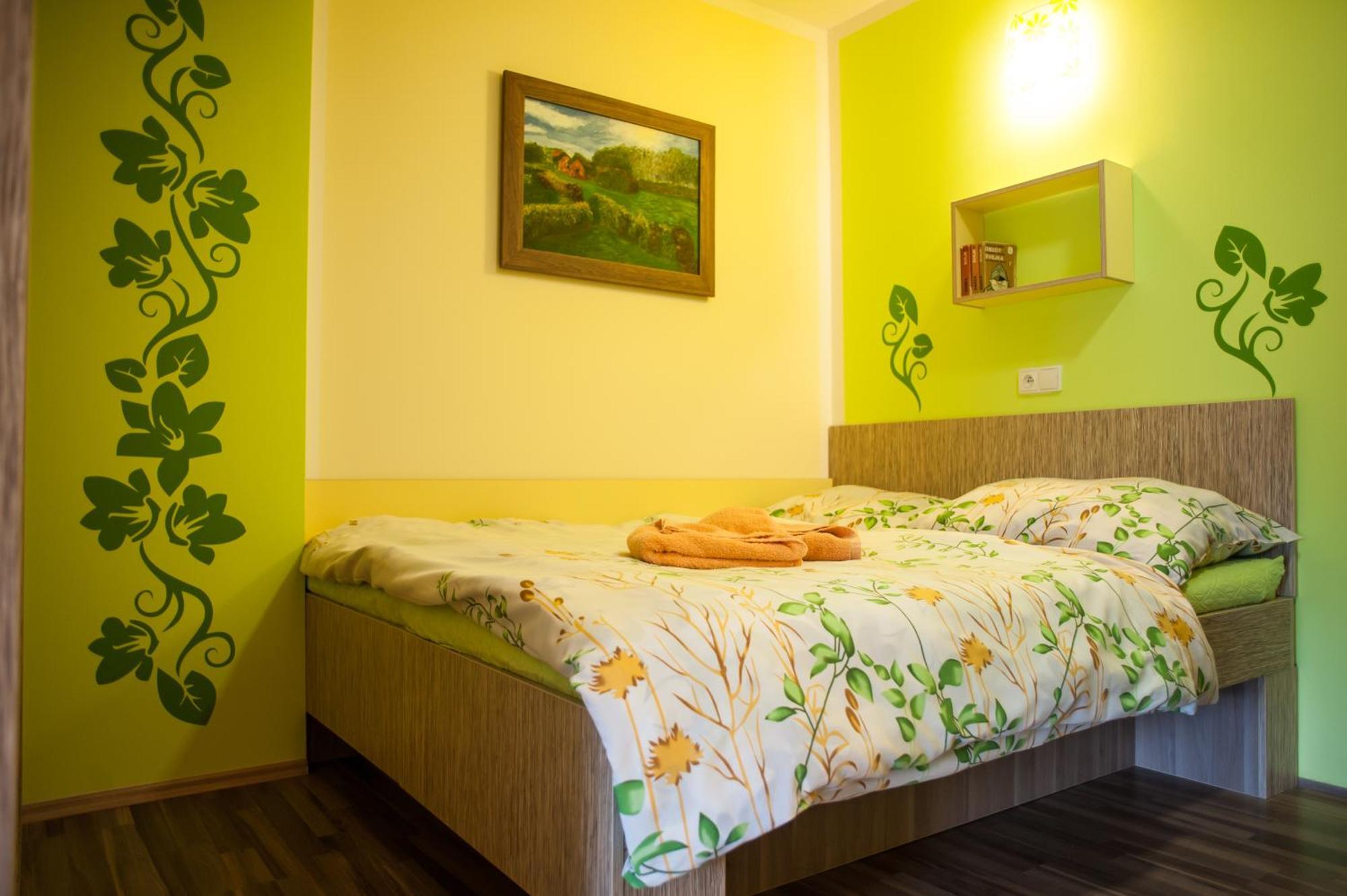 Lucni Penzion Česká Skalice Extérieur photo
