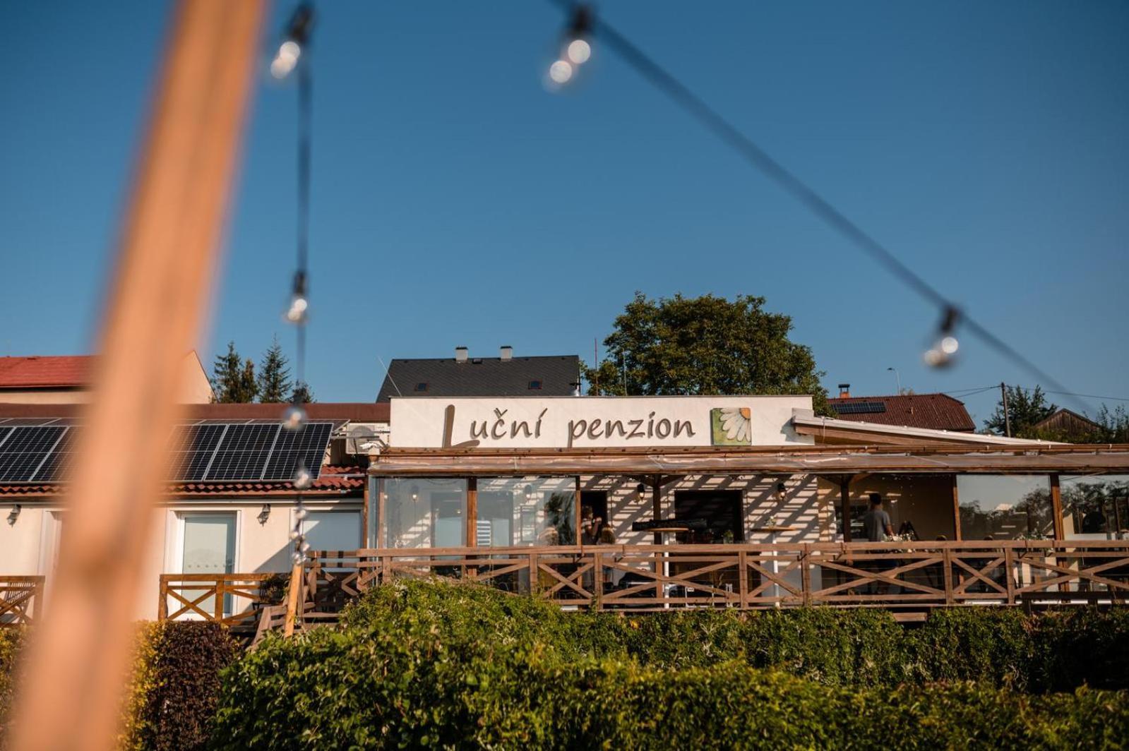 Lucni Penzion Česká Skalice Extérieur photo
