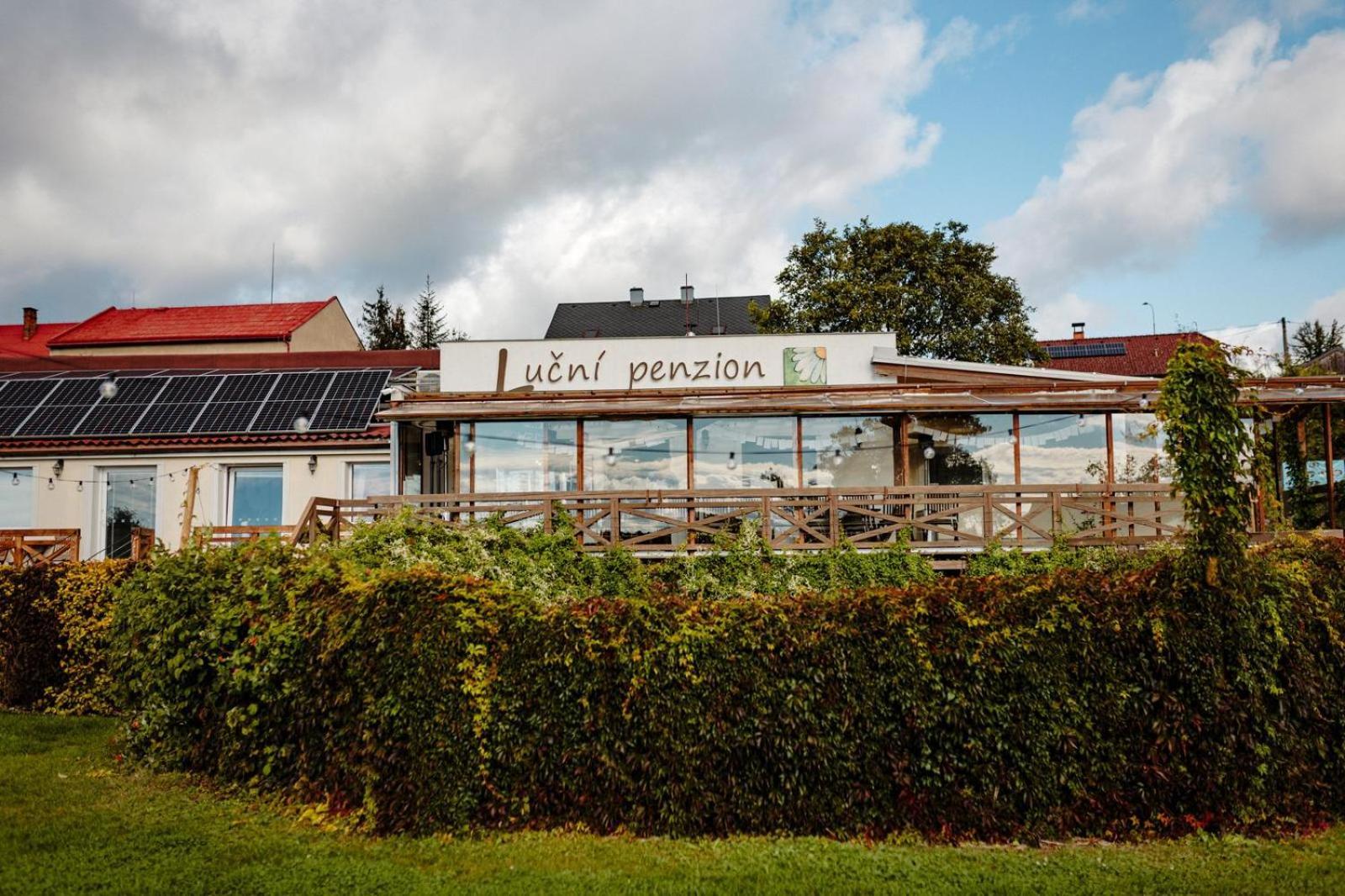Lucni Penzion Česká Skalice Extérieur photo